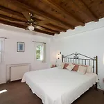 Abella Paraga Mykonos, Traditional With Amazing Sea View, Up To 6 People Вилла